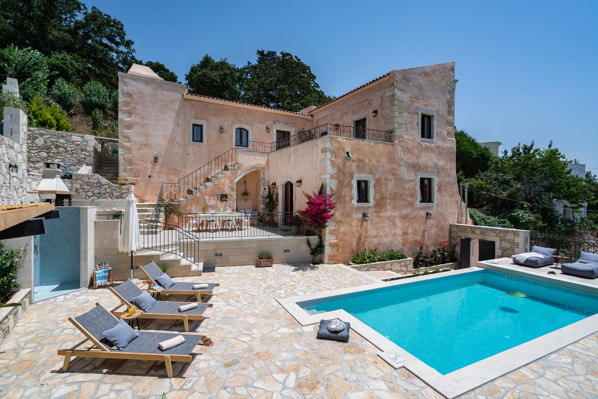 Butterfly Historical Fairytale Villa in Armeni Rethymno